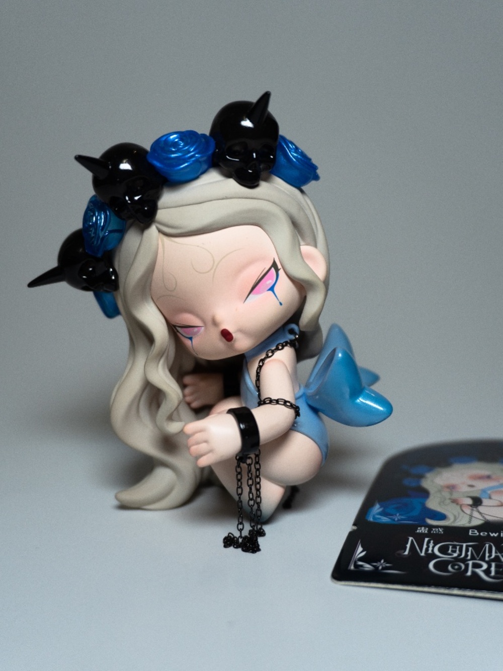 Dodo Nami Nightmare Core Series Bewitch - Figure & Card